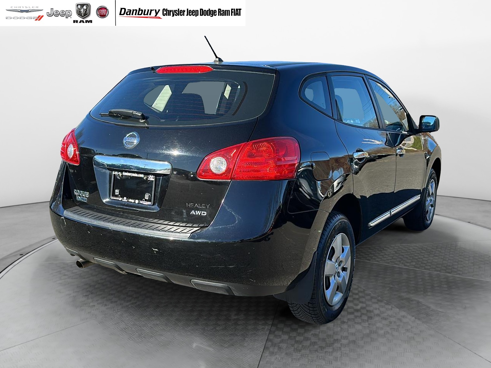 2014 Nissan Rogue Select S 3