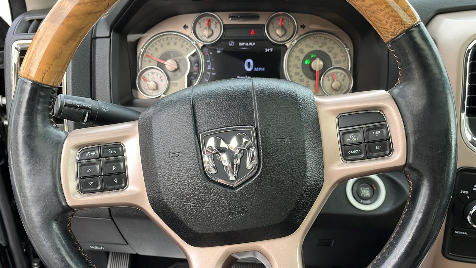 2013 Ram 1500 Laramie Longhorn Edition 4WD Crew Cab 140.5 8