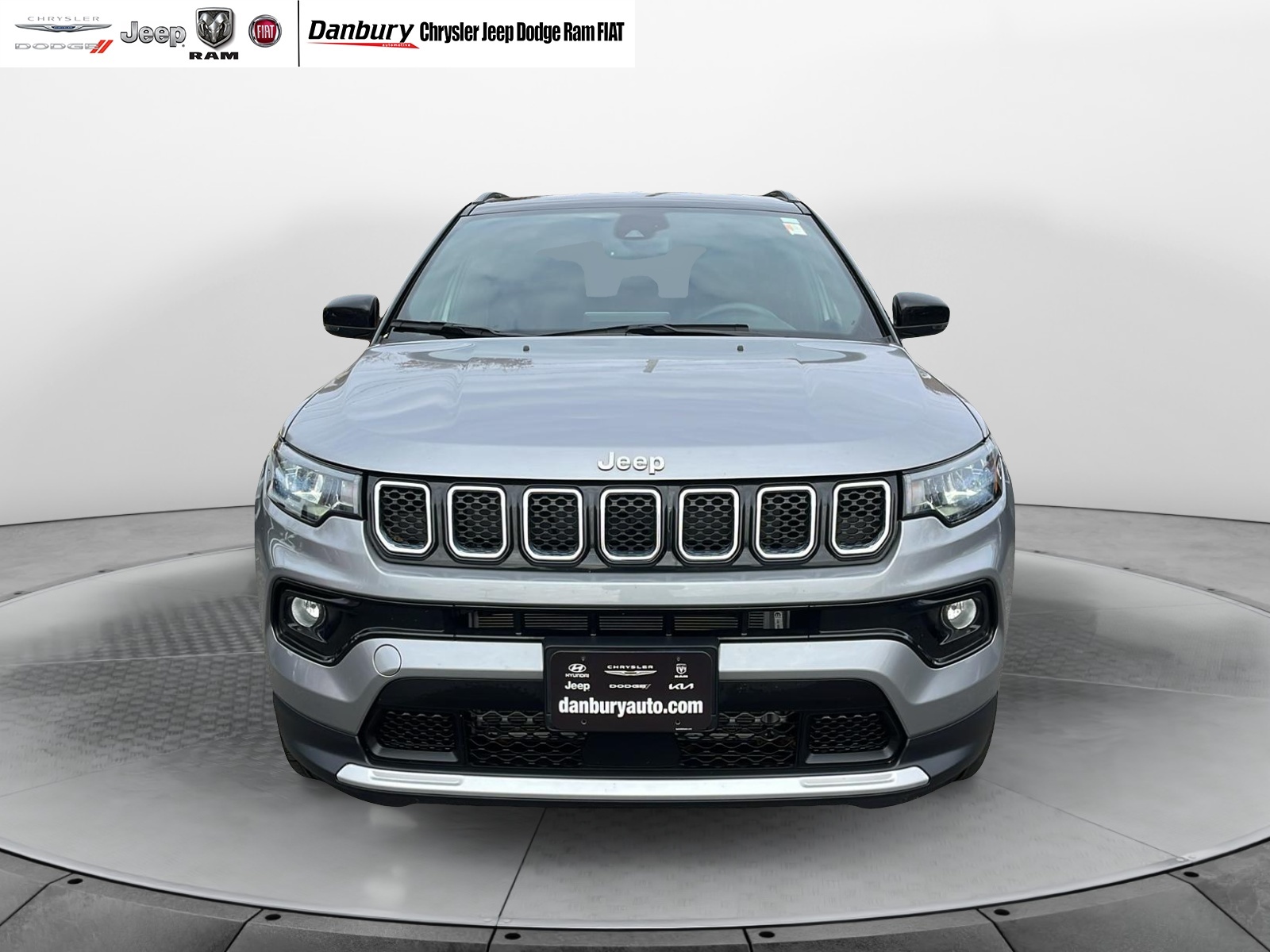 2023 Jeep Compass Limited 2