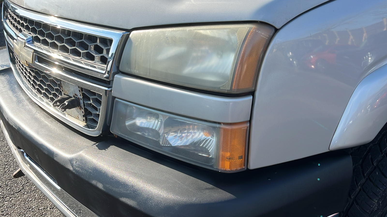 2005 Chevrolet Silverado 2500HD LS Ext Cab 143.5 WB 4WD 4