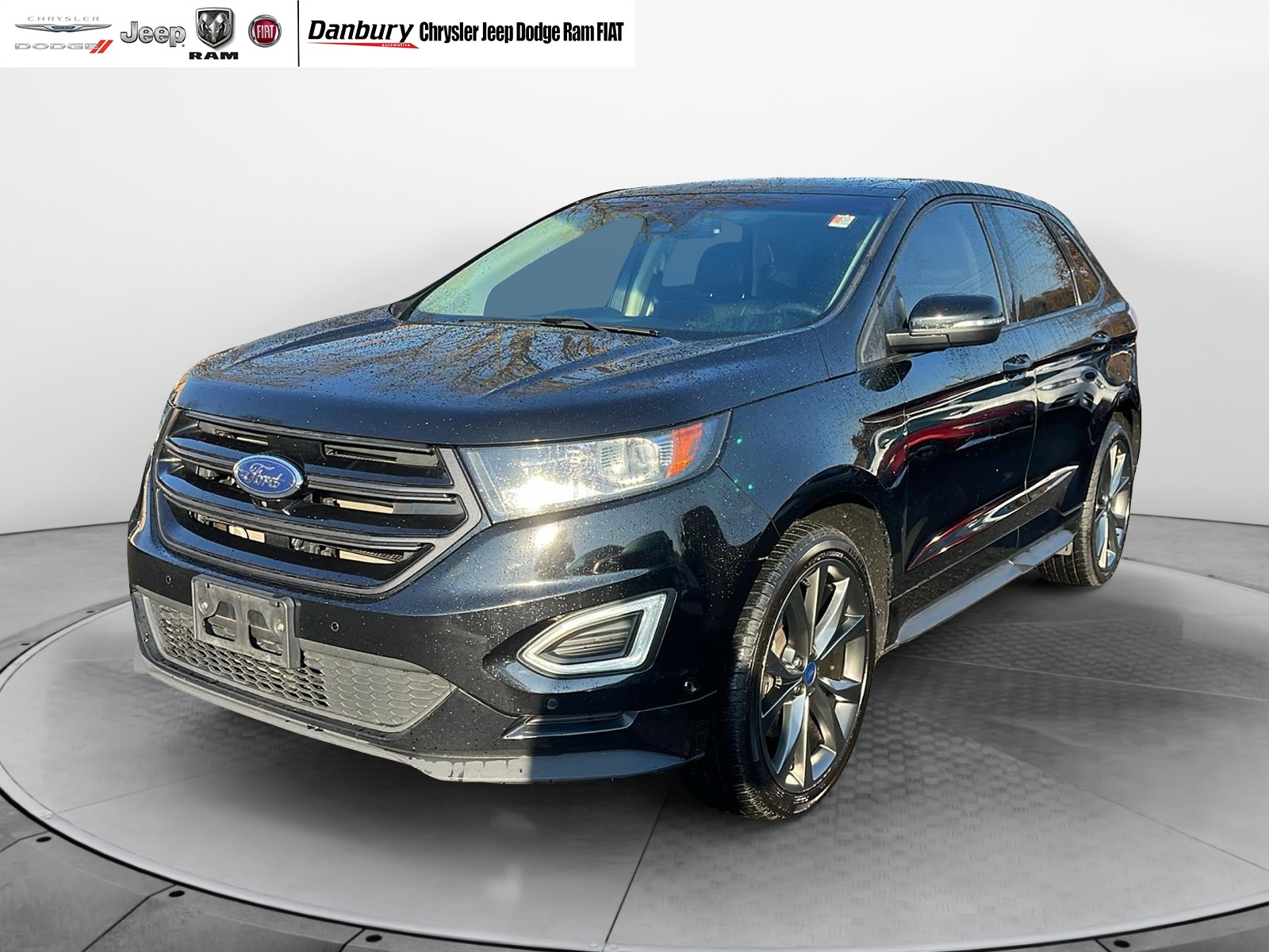 2018 Ford Edge Sport 3