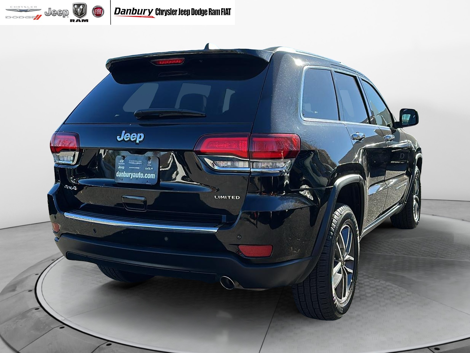 2021 Jeep Grand Cherokee Limited 3