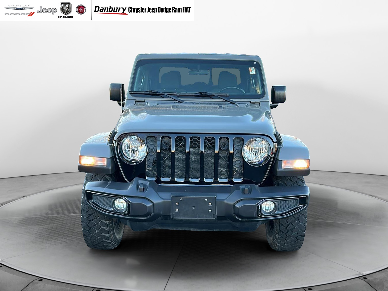 2021 Jeep Gladiator Willys 4x4 2