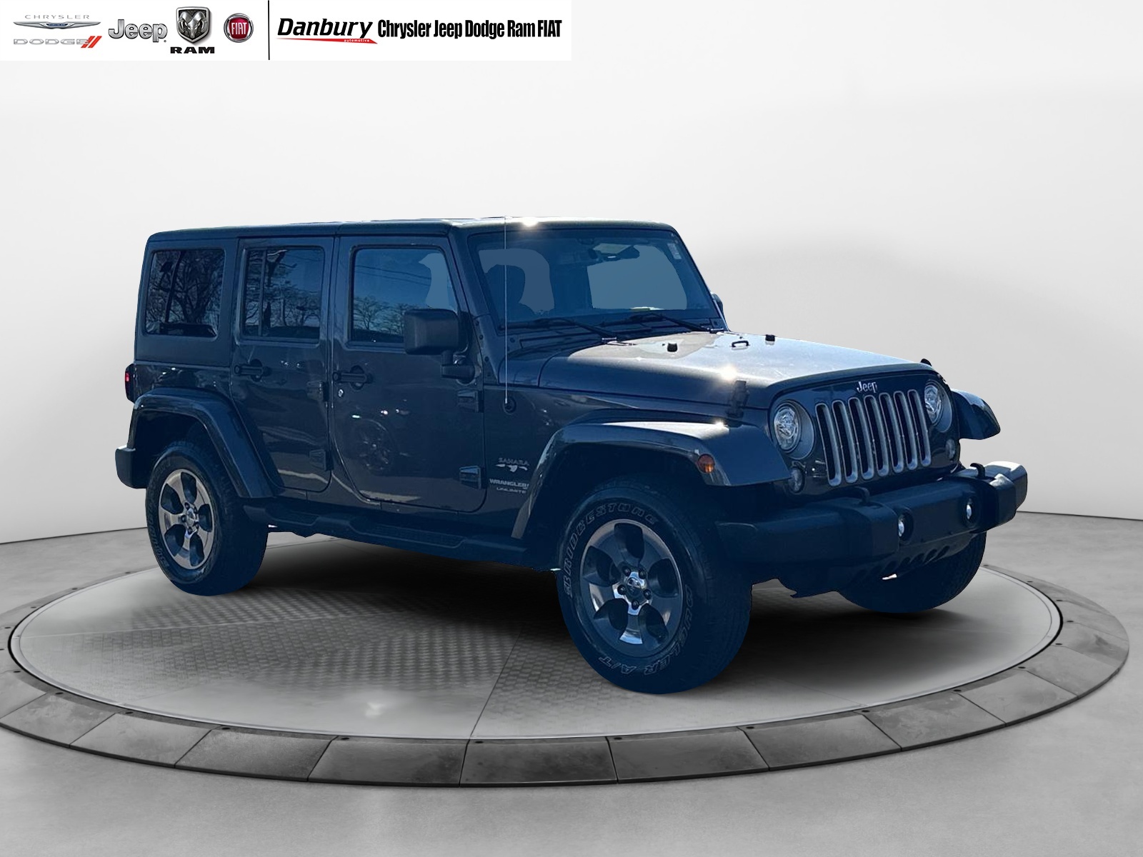 2018 Jeep Wrangler Unlimited Sahara 1