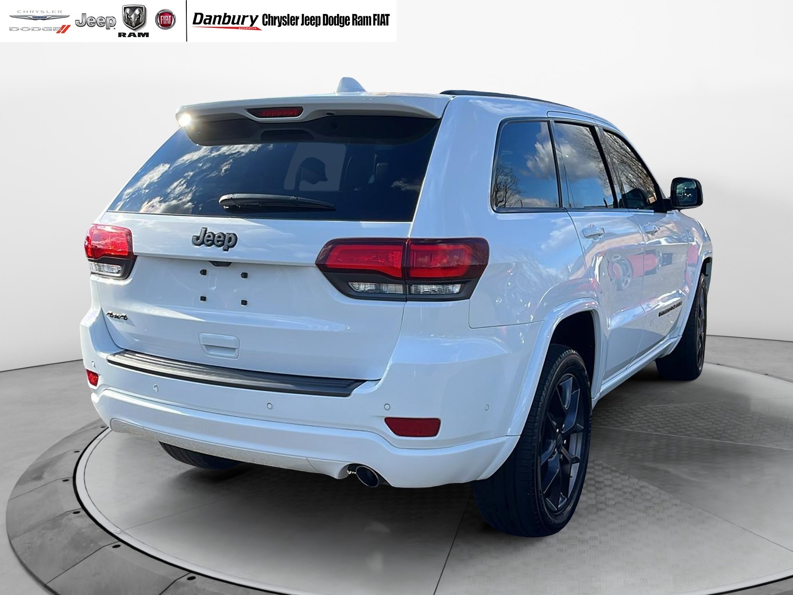 2021 Jeep Grand Cherokee 80th Anniversary 4