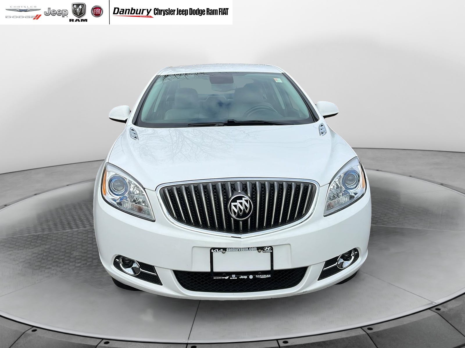 2013 Buick Verano SEDAN 2