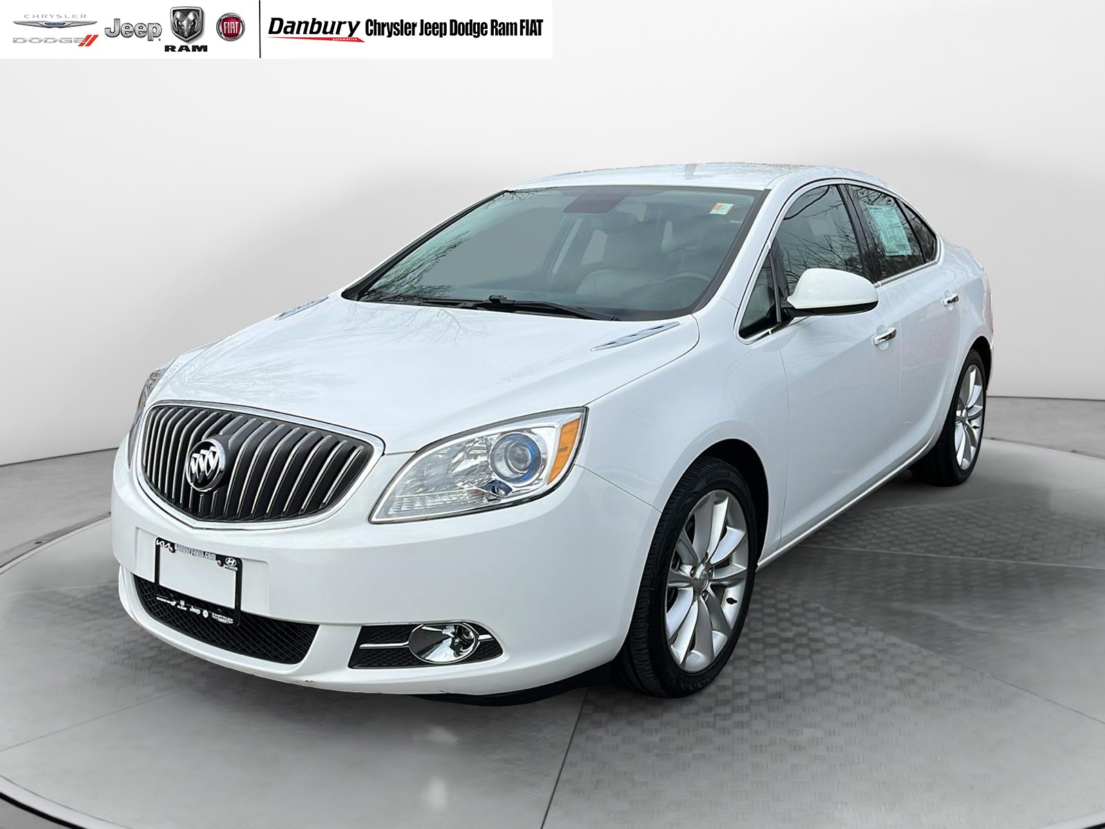 2013 Buick Verano SEDAN 3