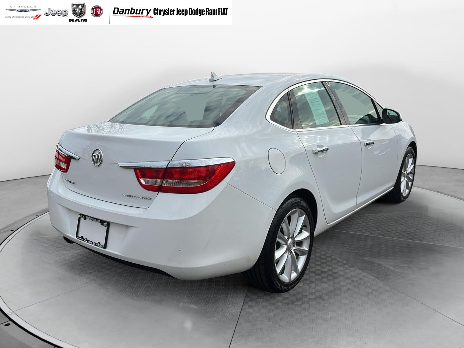 2013 Buick Verano SEDAN 4