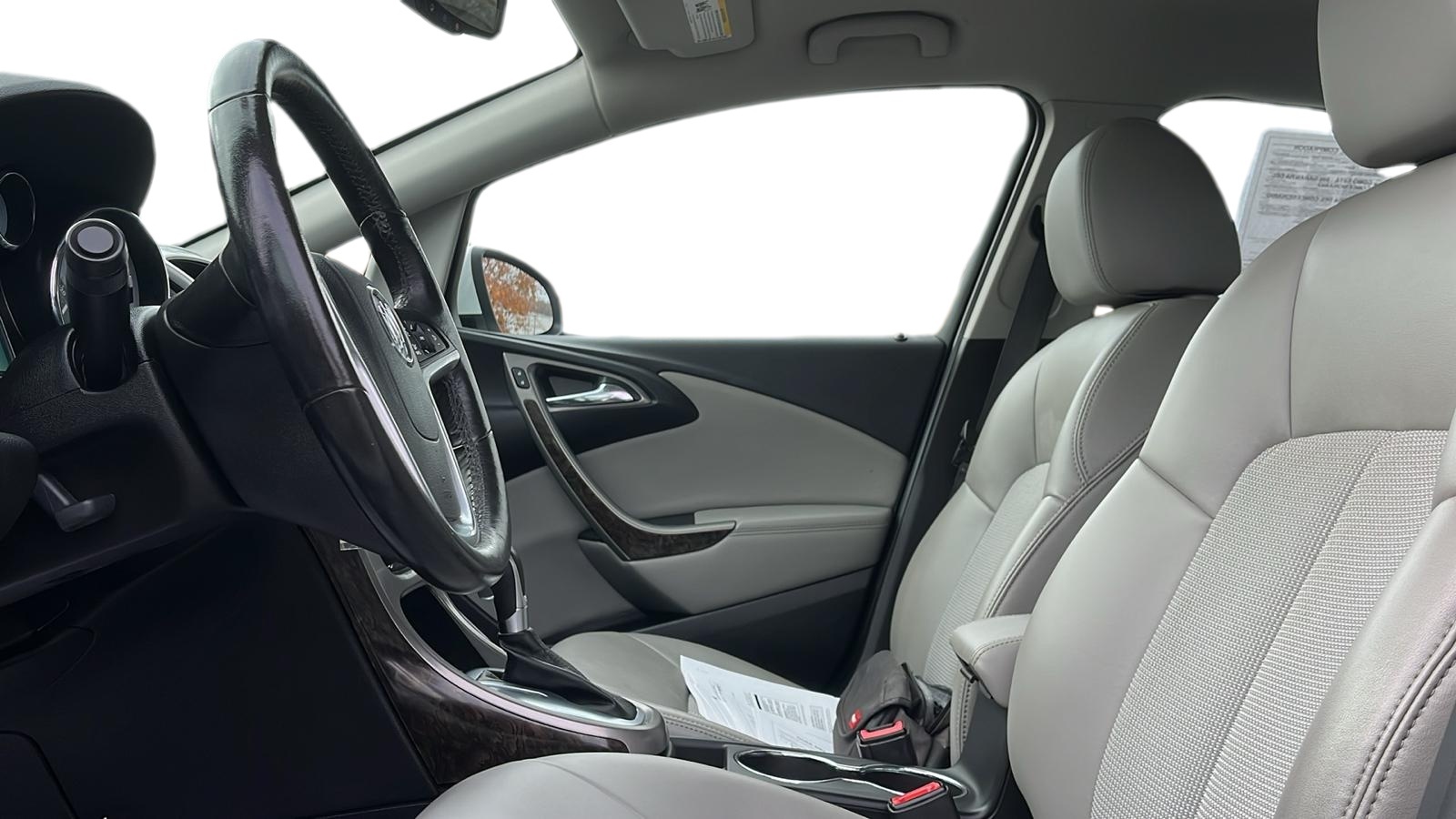 2013 Buick Verano SEDAN 10