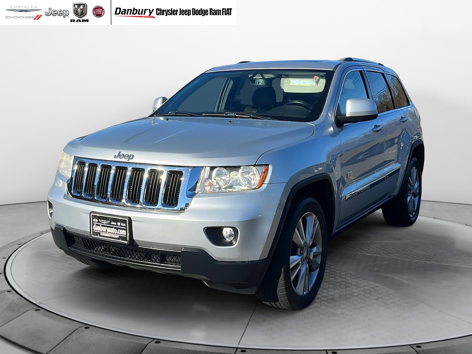 2011 Jeep Grand Cherokee 70th Anniversary 4