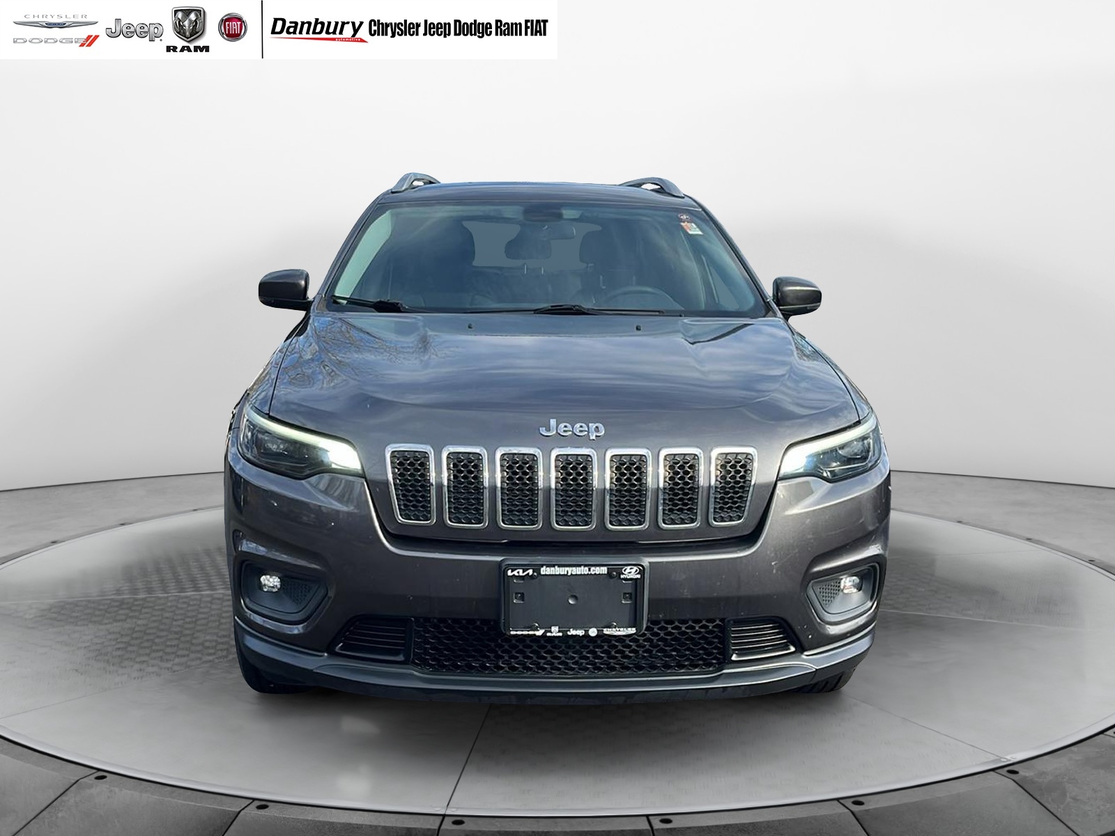 2019 Jeep Cherokee Latitude Plus 2