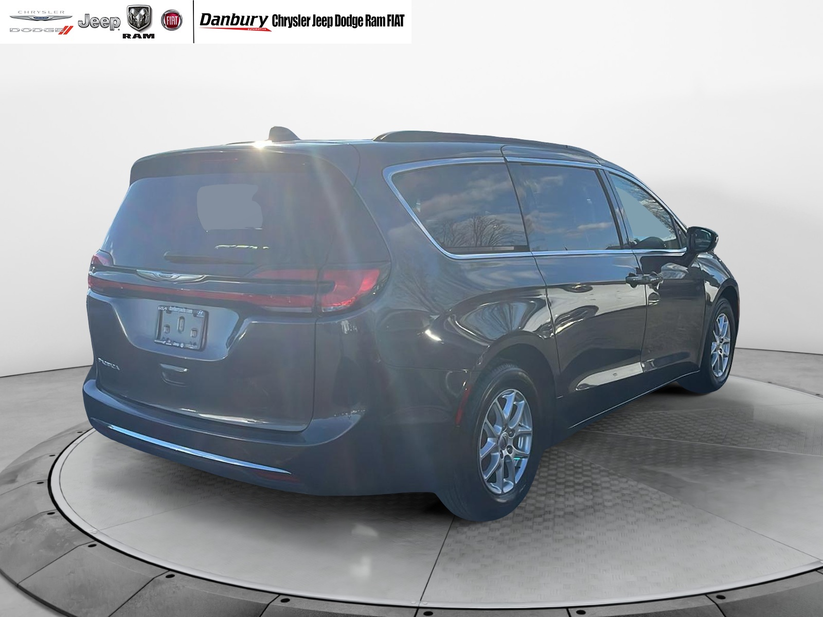 2022 Chrysler Pacifica Touring L 7