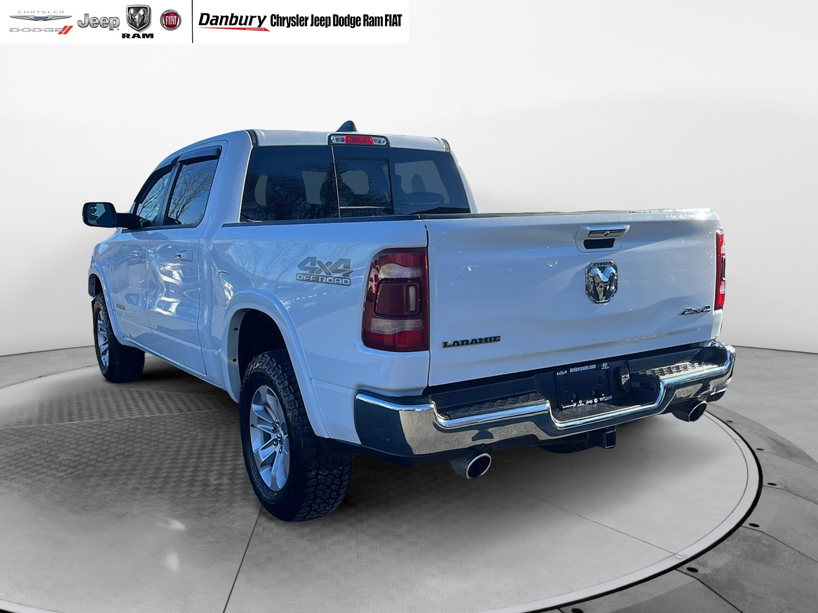 2022 Ram 1500 Laramie 4x4 Crew Cab 57 Box 4