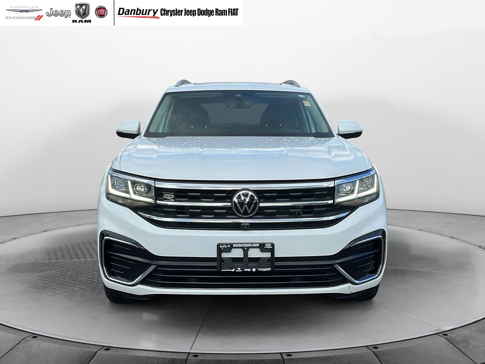 2022 Volkswagen Atlas 3.6L V6 SEL Premium R-Line 3