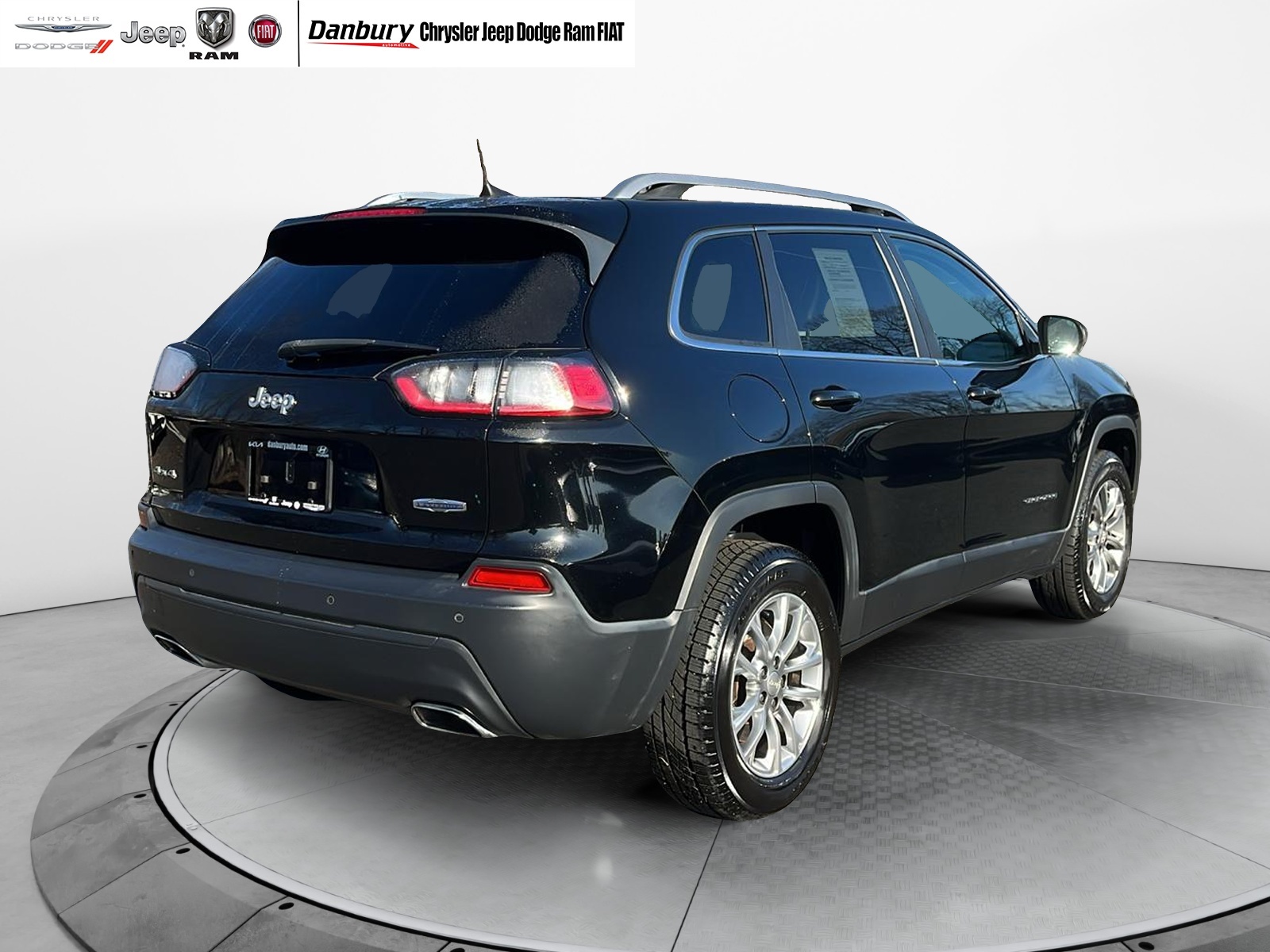 2019 Jeep Cherokee Latitude Plus 7