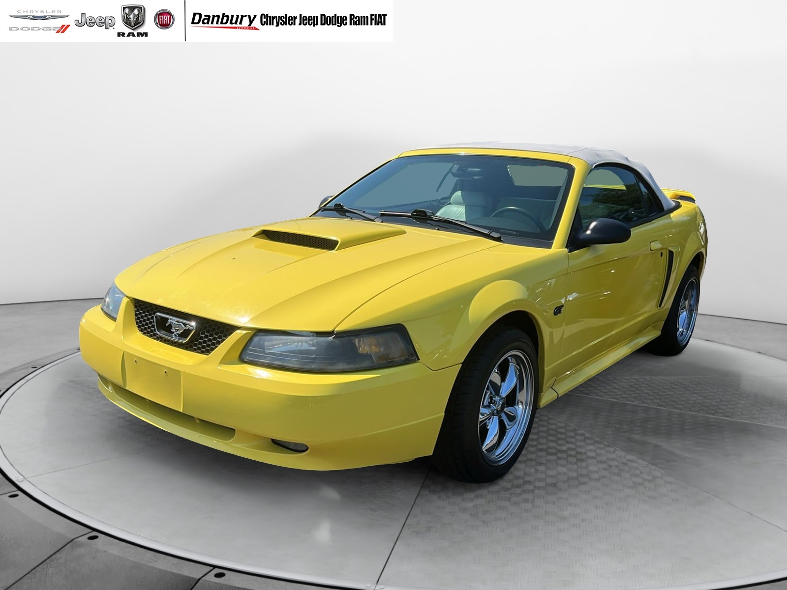 2001 Ford Mustang GT Premium 4