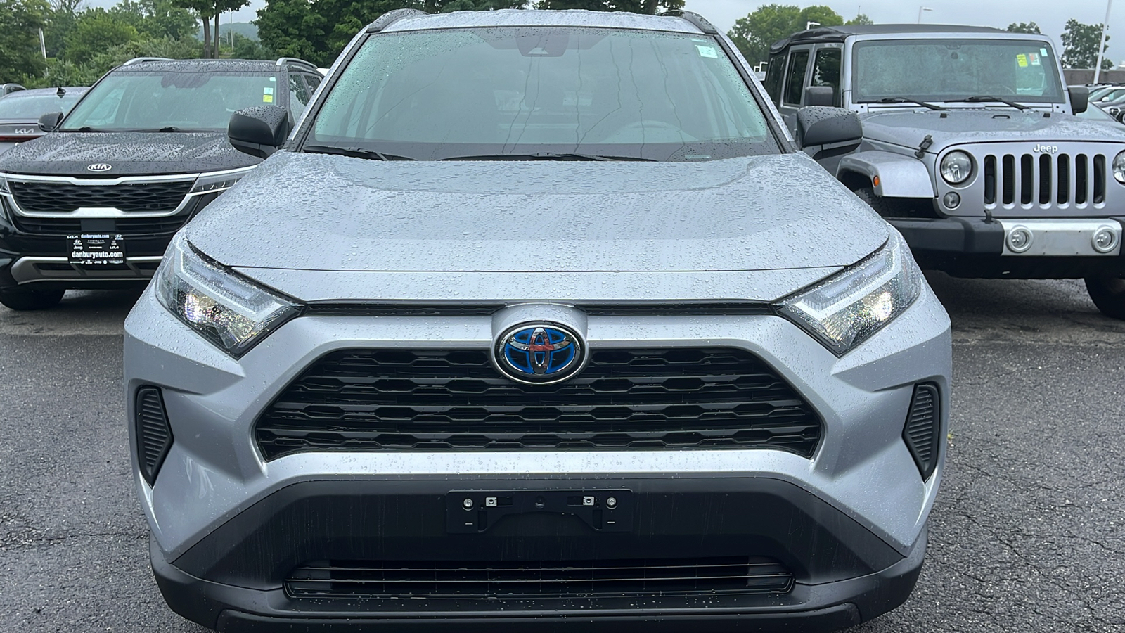 2023 Toyota RAV4 Hybrid LE 2