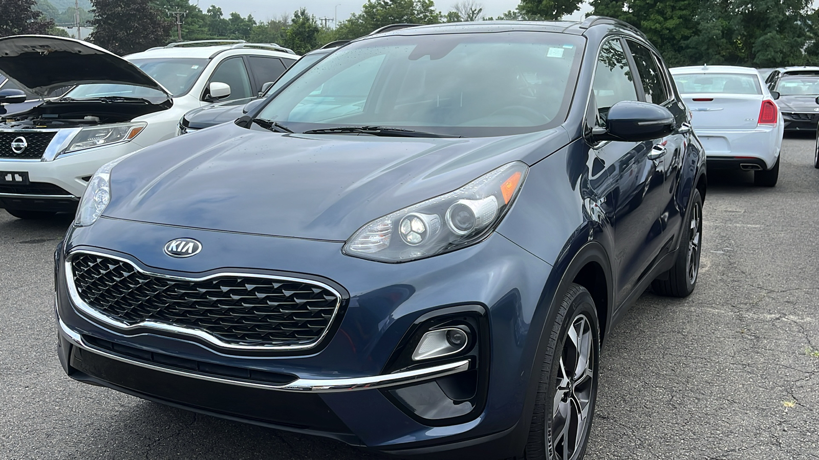 2022 Kia Sportage EX 3