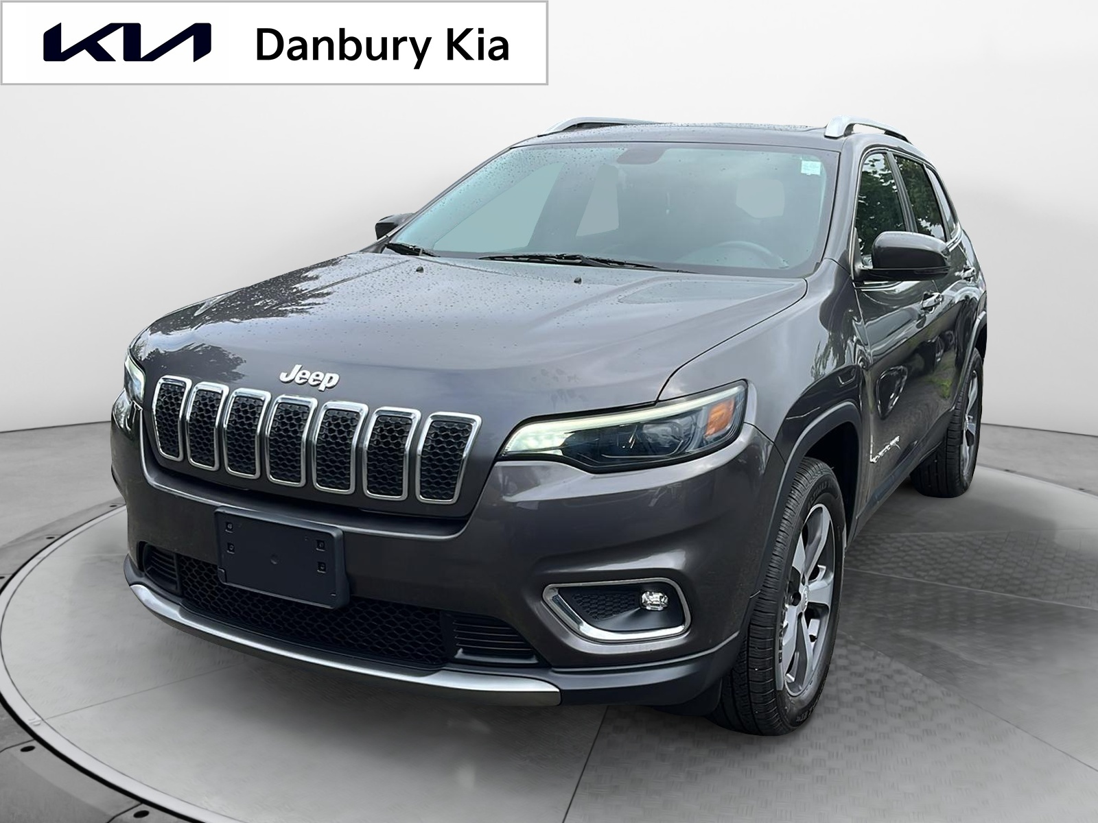 2019 Jeep Cherokee Limited 3