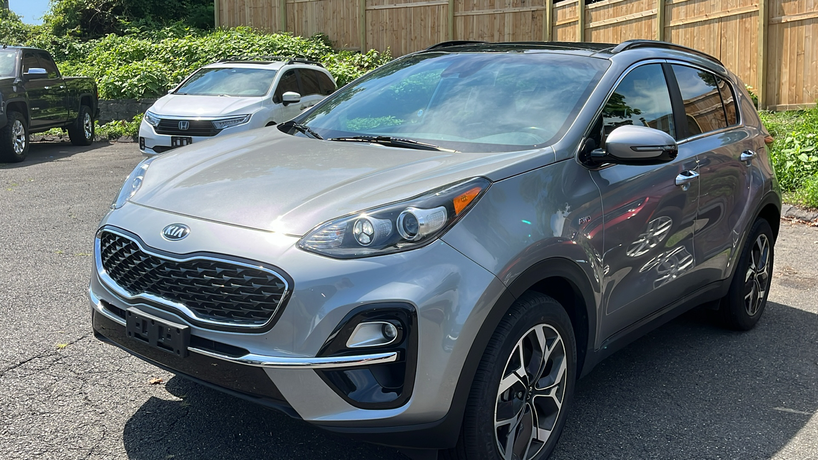 2022 Kia Sportage EX 3