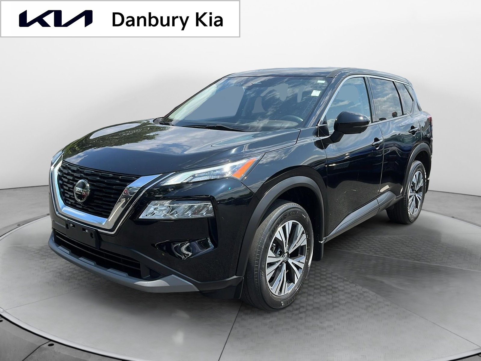 2021 Nissan Rogue SV 3