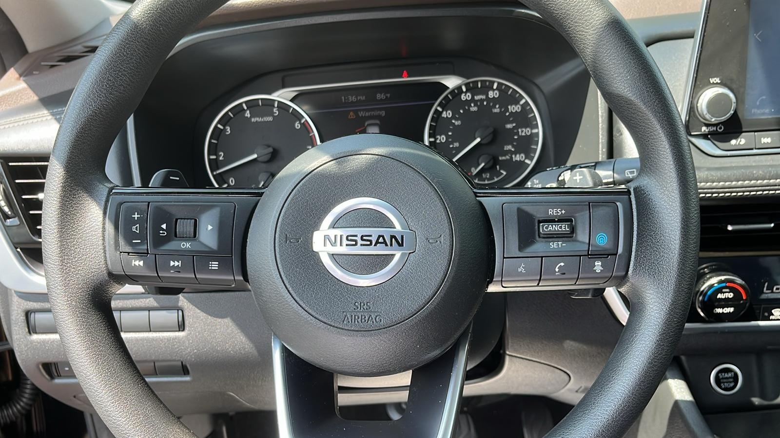 2021 Nissan Rogue SV 13