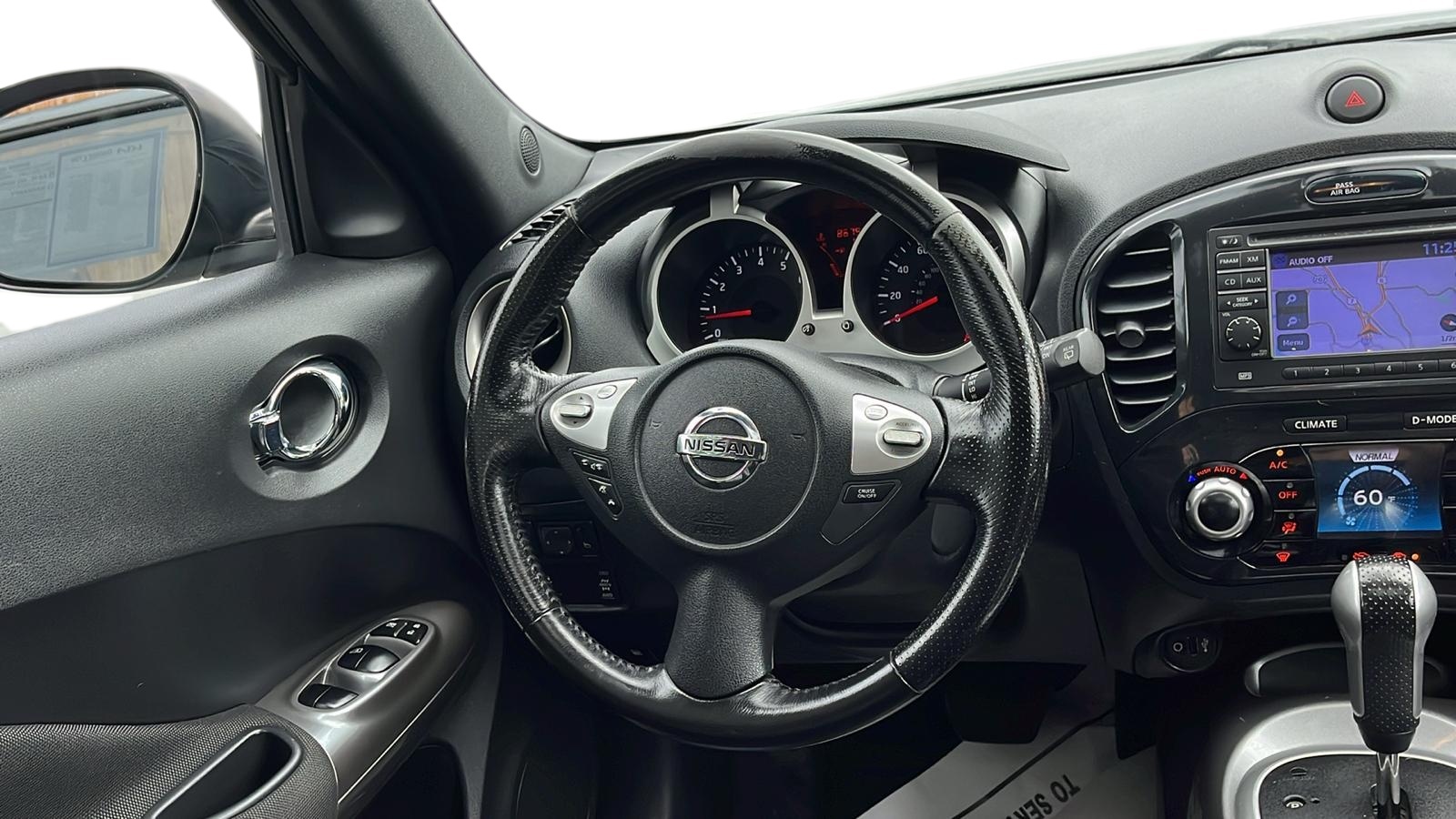 2012 Nissan JUKE SL 21