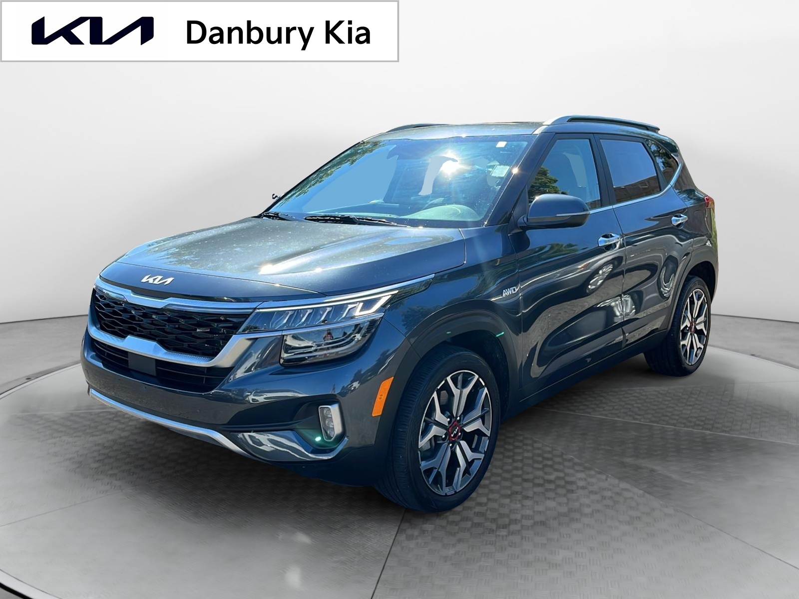 2022 Kia Seltos SX 3