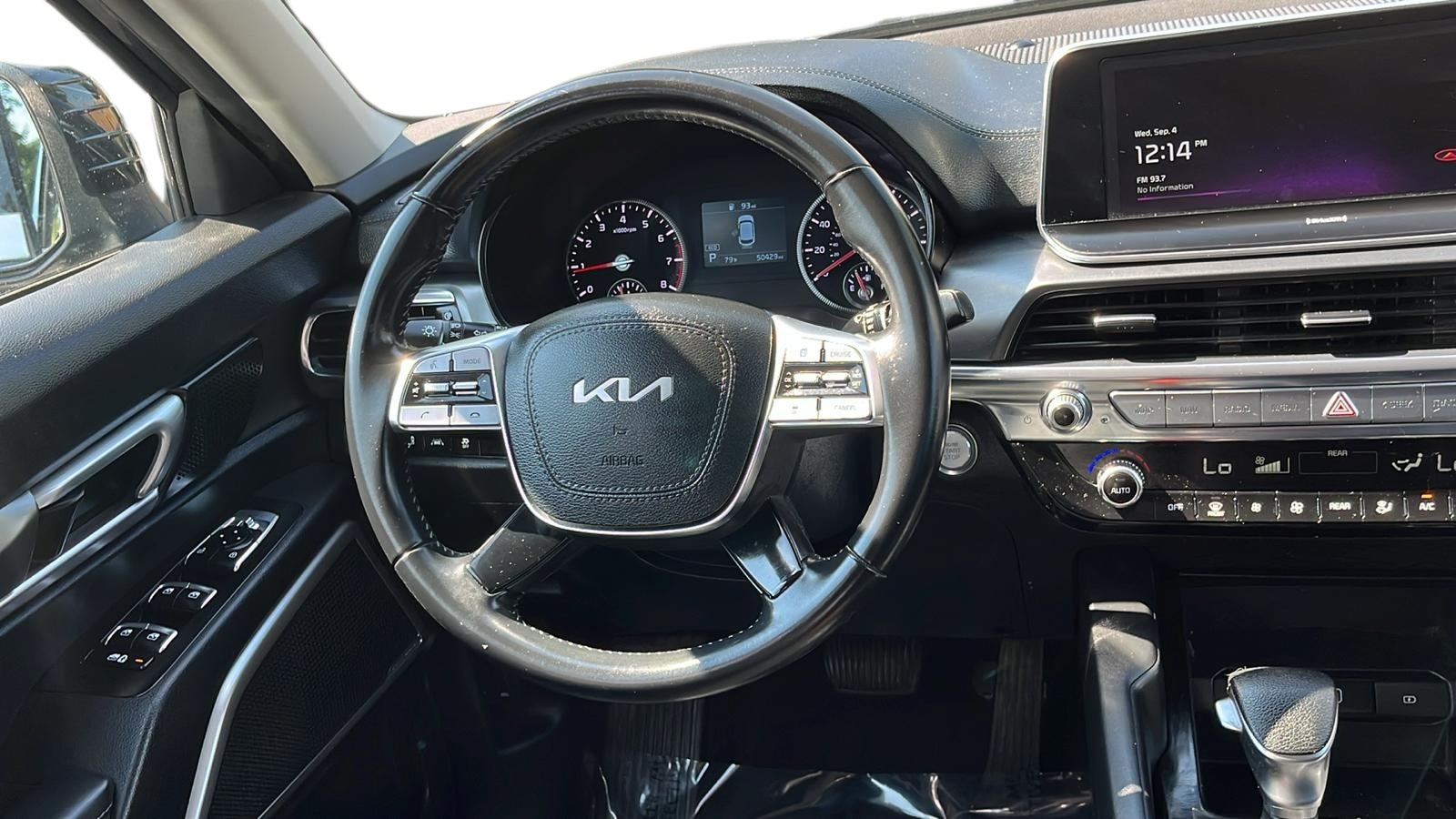 2022 Kia Telluride LX 23