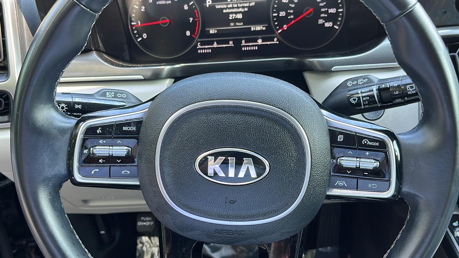 2021 Kia Sorento S 12