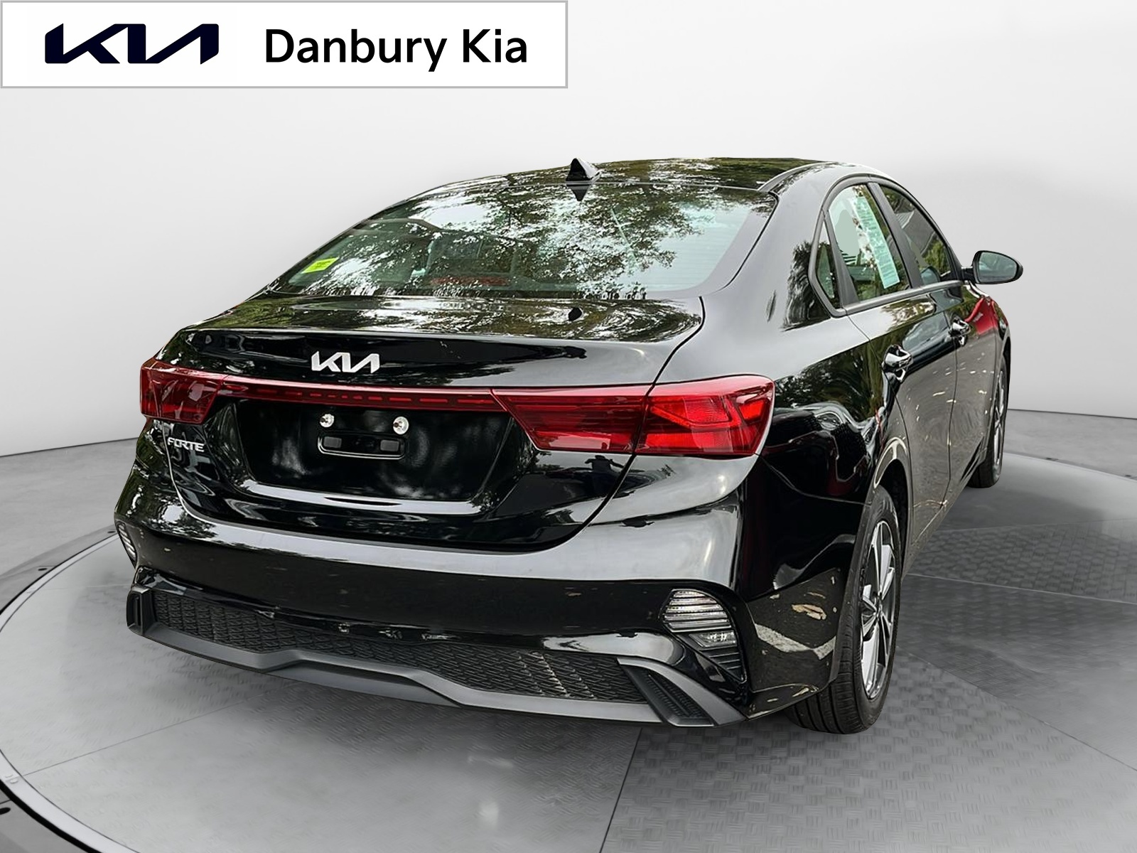 2022 Kia Forte LXS 4