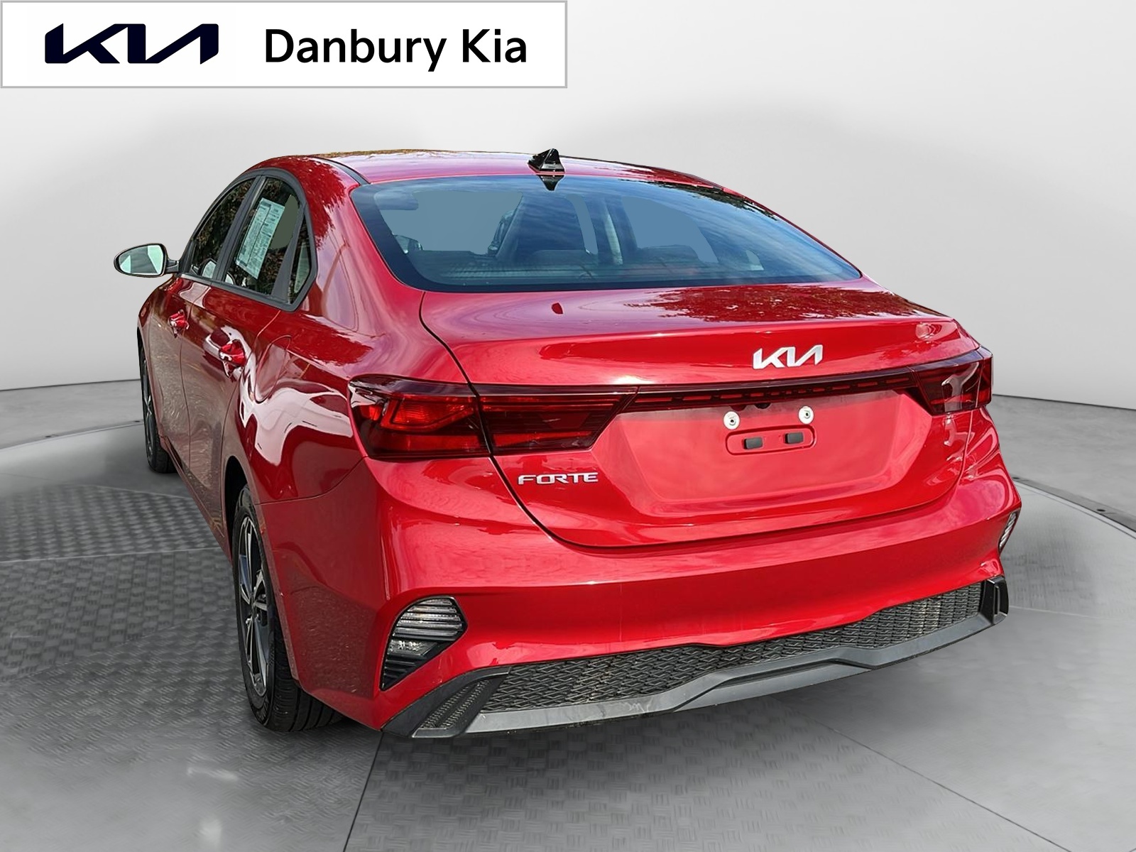 2022 Kia Forte LXS 8