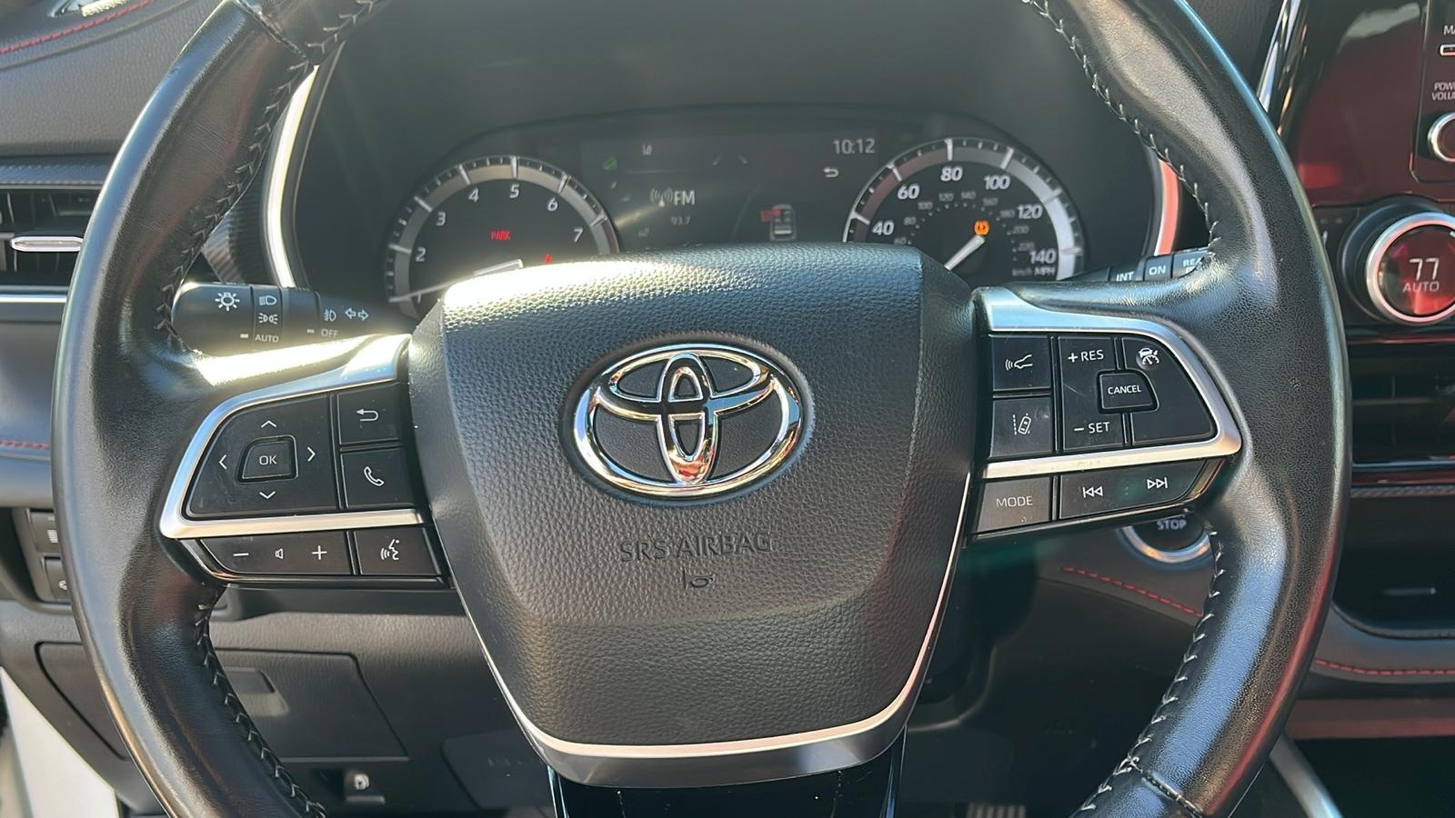 2021 Toyota Highlander XSE 11