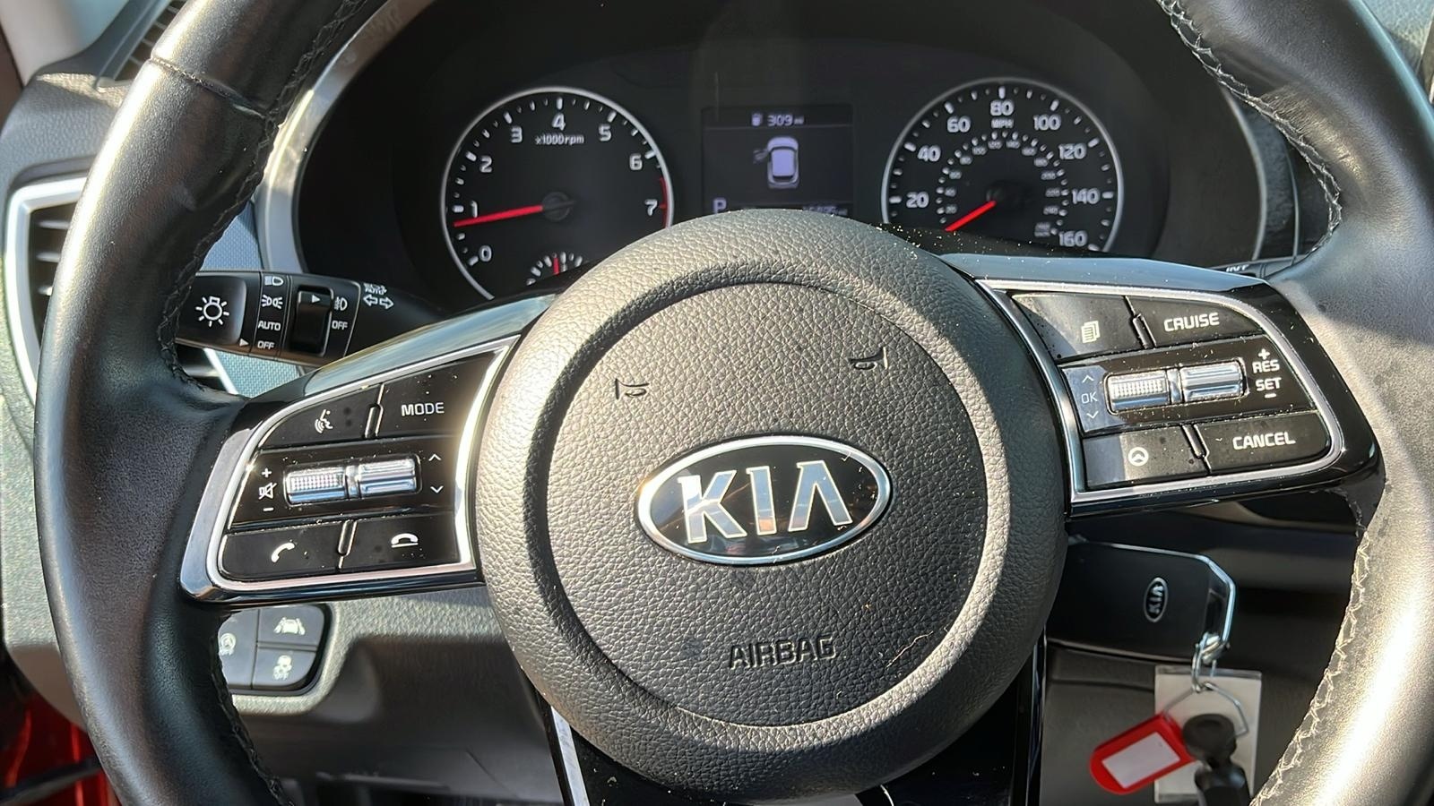 2021 Kia Seltos S 11