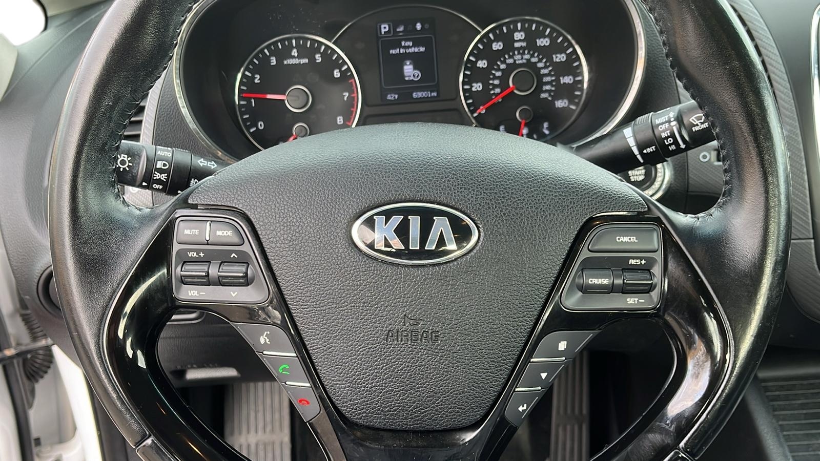 2017 Kia Forte EX 11