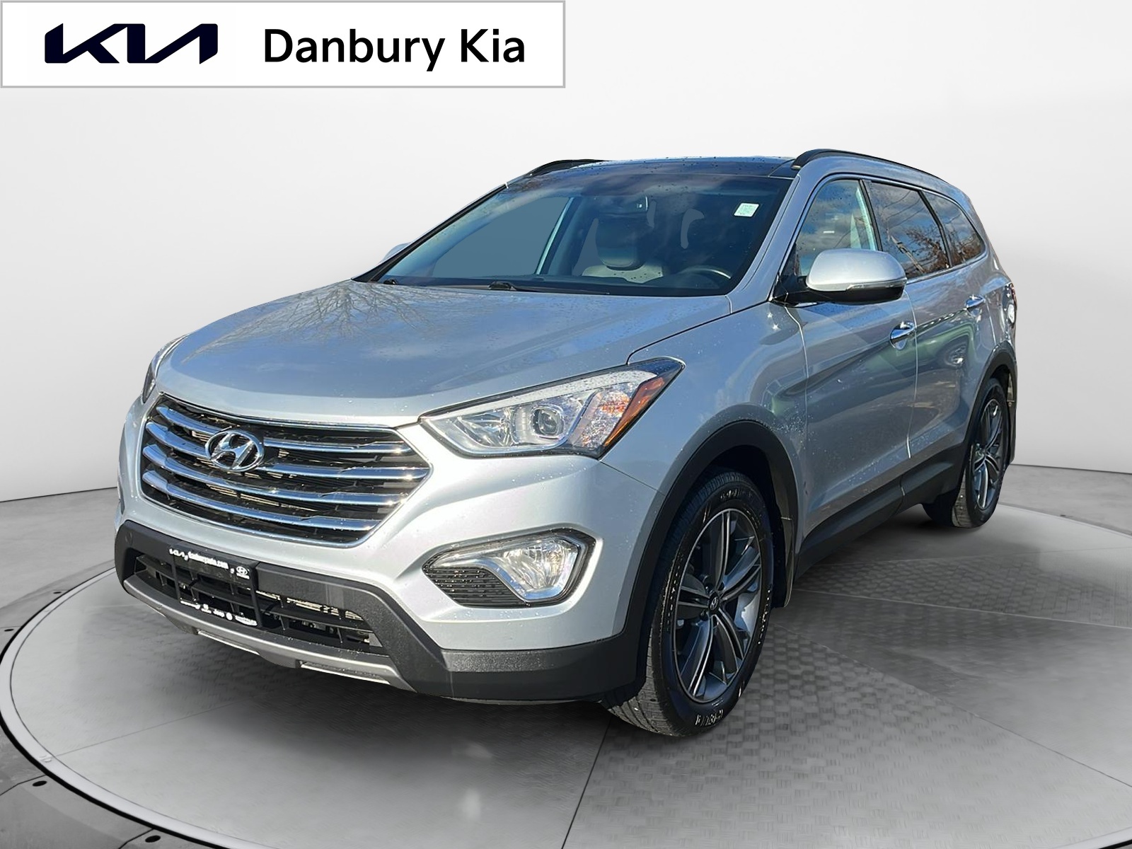 2016 Hyundai Santa Fe Limited 3