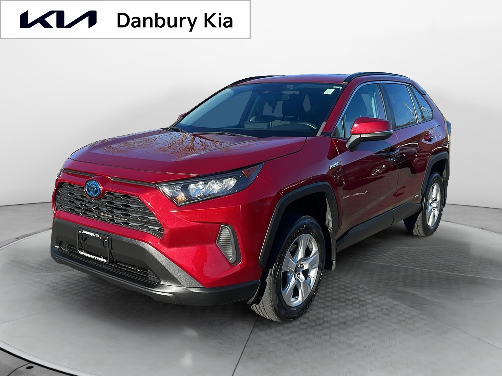 2019 Toyota RAV4 Hybrid LE 3