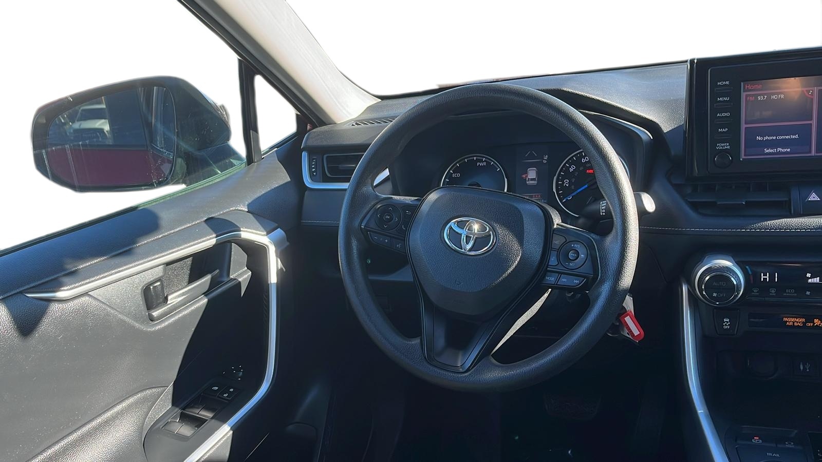 2019 Toyota RAV4 Hybrid LE 21