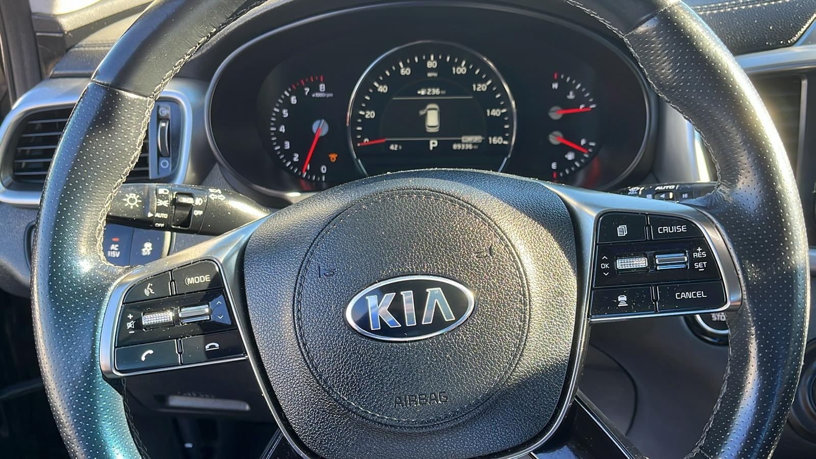 2019 Kia Sorento SX V6 11