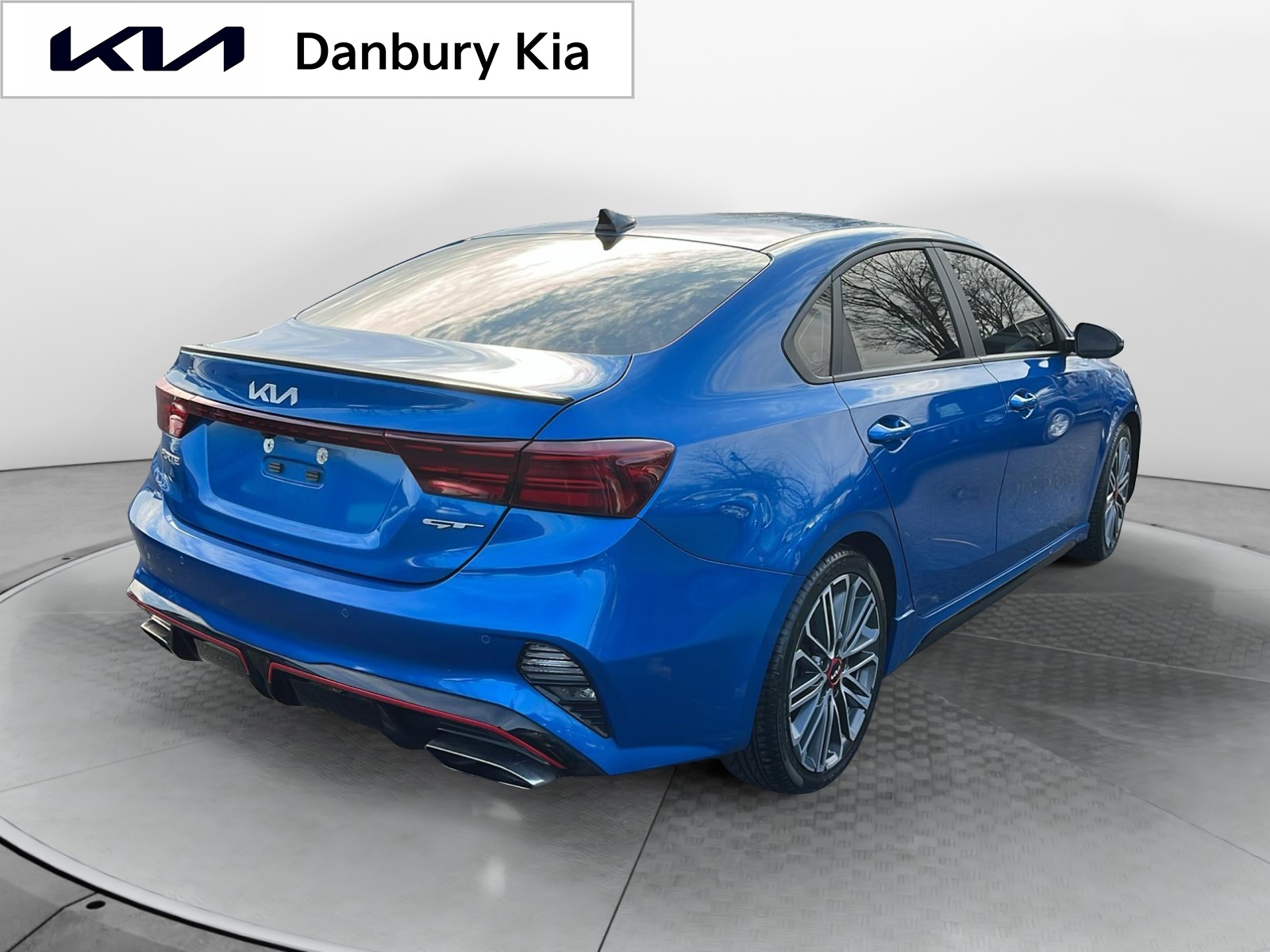 2022 Kia Forte GT 4