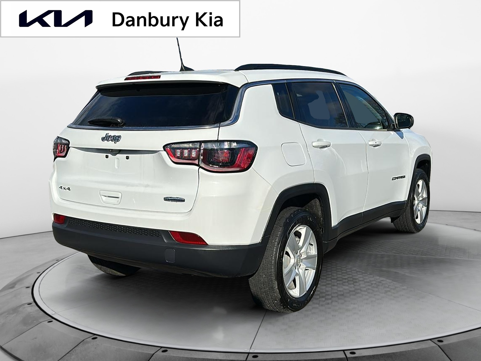 2022 Jeep Compass Latitude 7