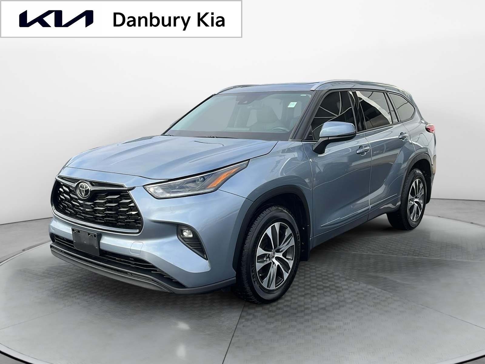 2021 Toyota Highlander XLE 4