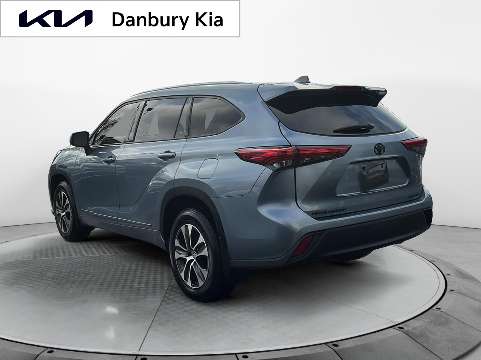 2021 Toyota Highlander XLE 5