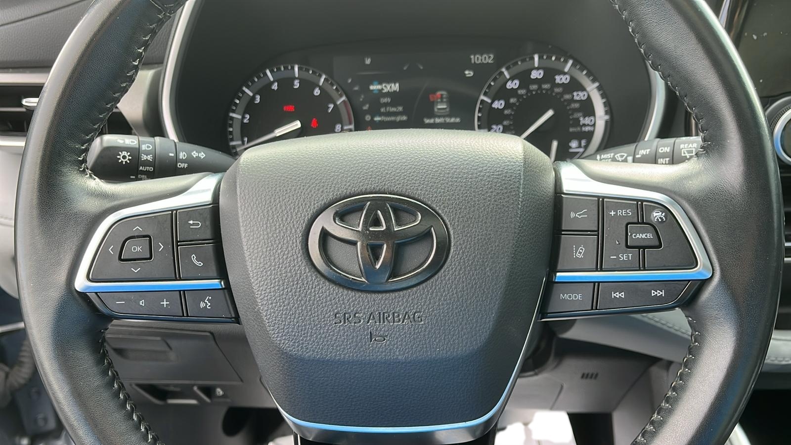 2021 Toyota Highlander XLE 12