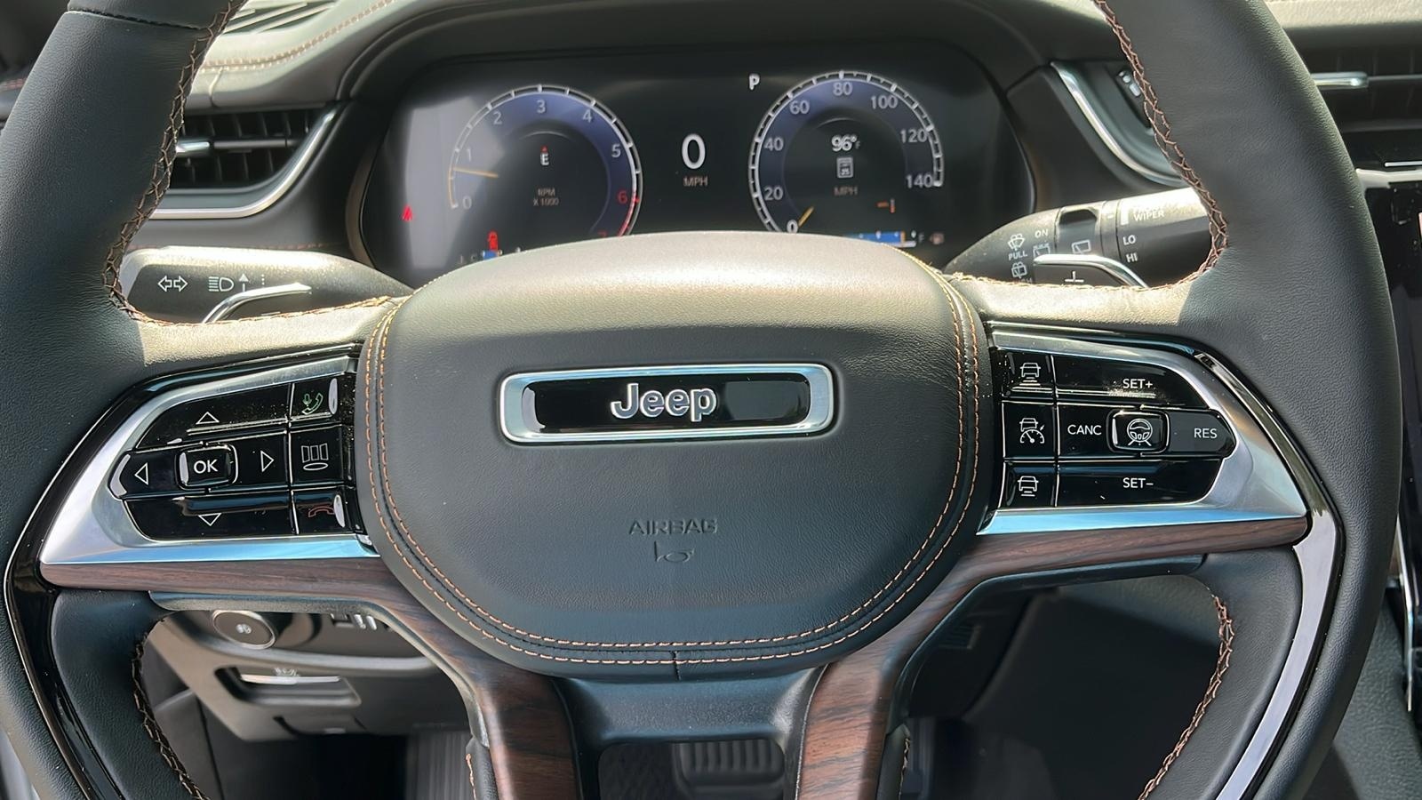 2024 Jeep Grand Cherokee L Summit 8