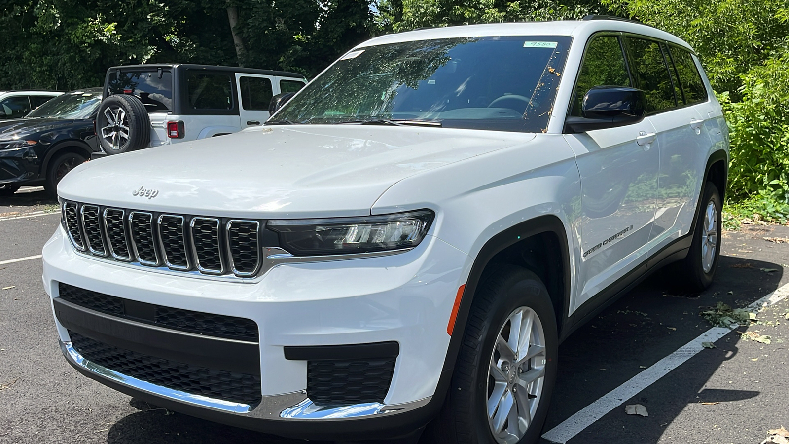 2024 Jeep Grand Cherokee L Laredo X 3