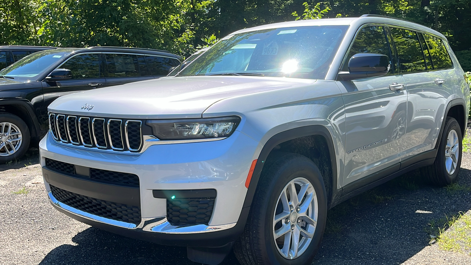 2024 Jeep Grand Cherokee L Laredo X 3