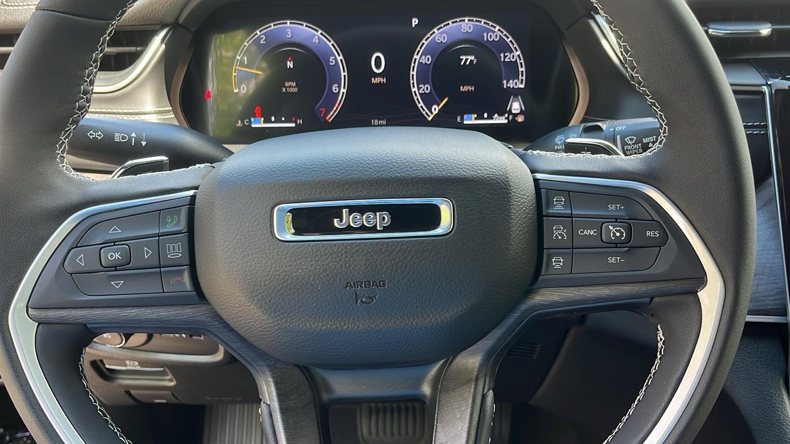 2024 Jeep Grand Cherokee L Limited 8