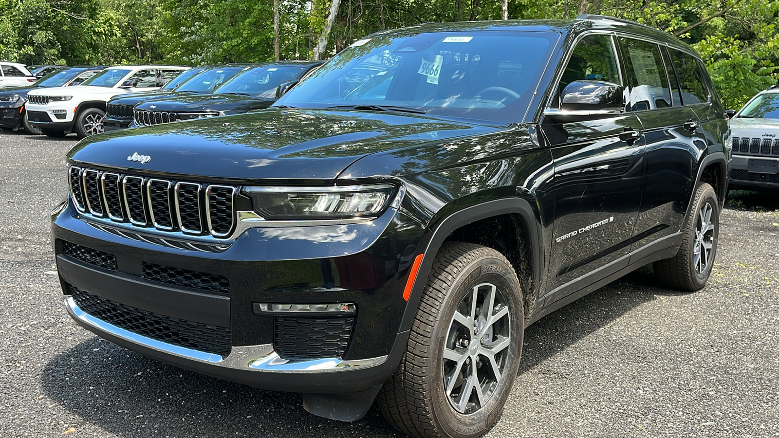 2024 Jeep Grand Cherokee L Limited 3