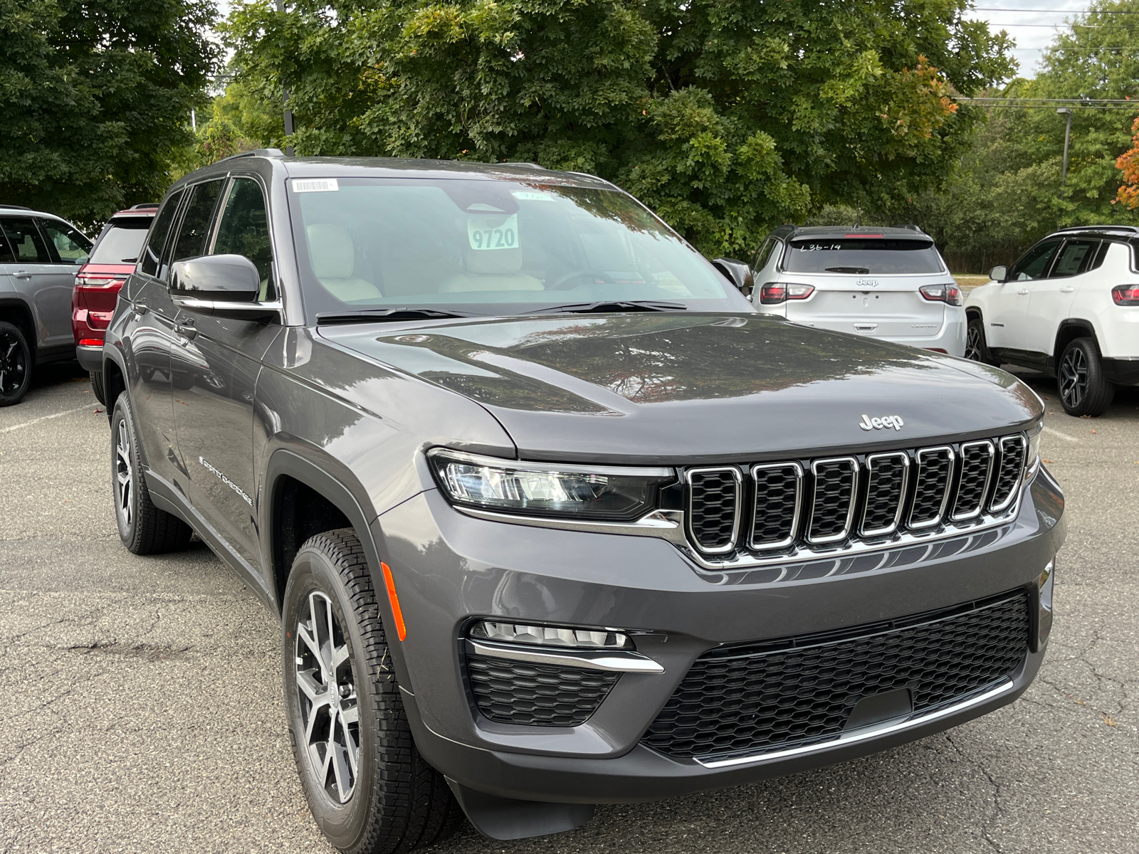 2024 Jeep Grand Cherokee Limited 1